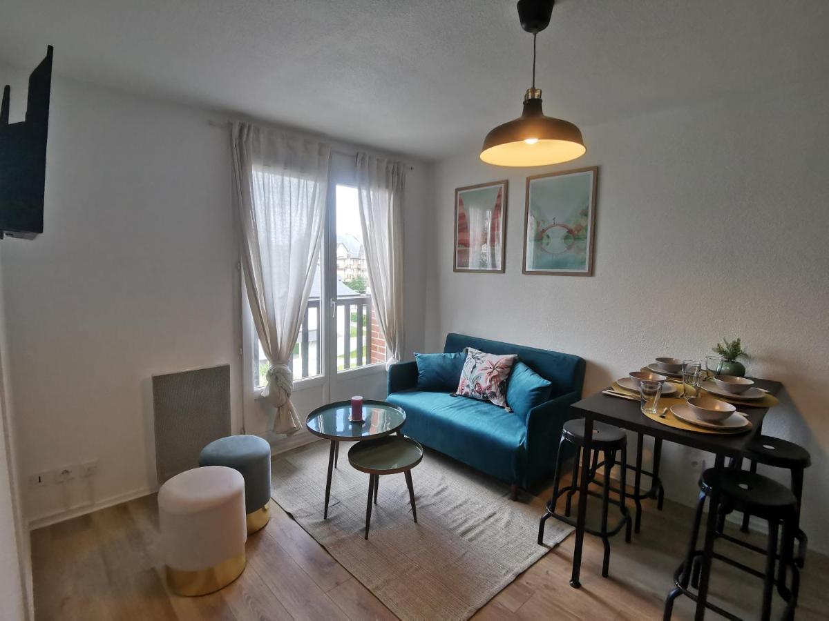 Cabourg T2 Front De Mer - Proche Thalasso Εξωτερικό φωτογραφία